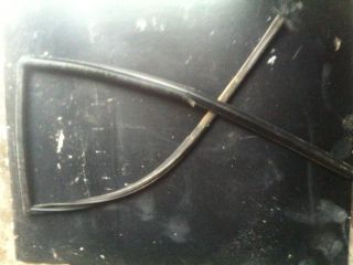 bontott JEEP GRAND CHEROKEE Bal hátsó Ablakvezető Gumi