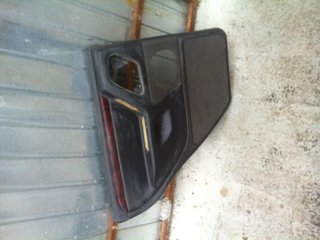 bontott JEEP GRAND CHEROKEE Bal hátsó Ajtó Kárpit