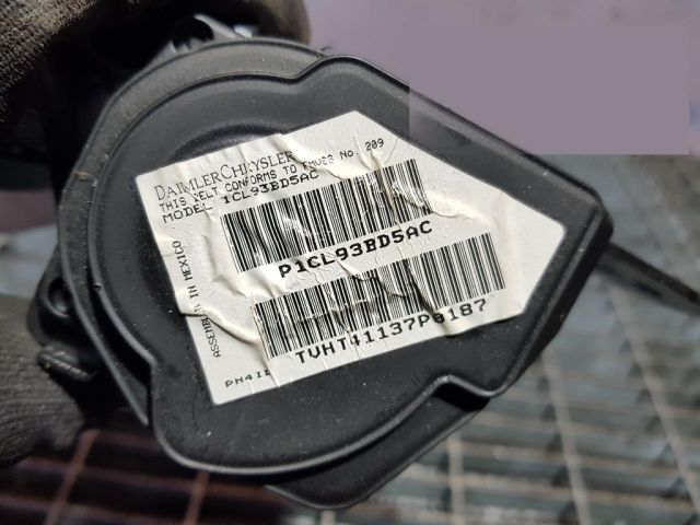 bontott JEEP GRAND CHEROKEE Bal hátsó Biztonsági Öv