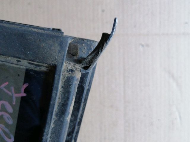 bontott JEEP GRAND CHEROKEE Bal hátsó Fixüveg (Ajtóban)