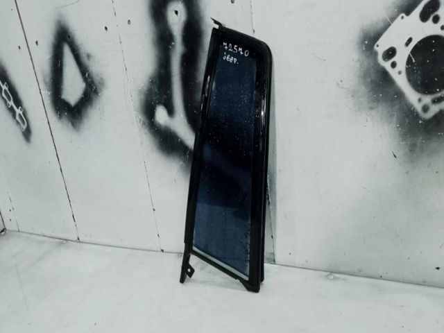 bontott JEEP GRAND CHEROKEE Bal hátsó Fixüveg (Ajtóban)