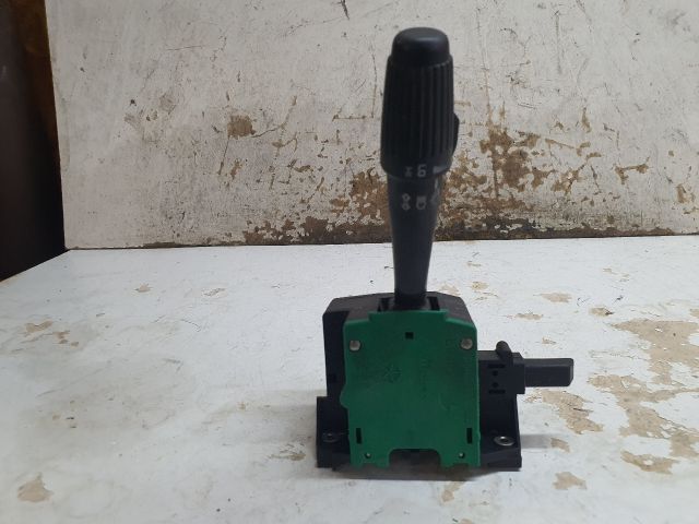 bontott JEEP GRAND CHEROKEE Bal Kormánykapcsoló Irányjelző