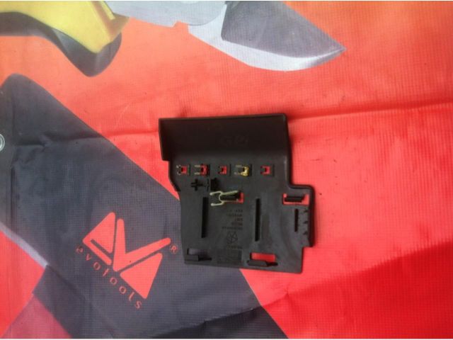 bontott JEEP GRAND CHEROKEE Biztosítéktábla Fedél