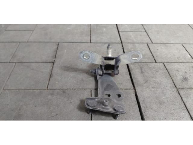 bontott JEEP GRAND CHEROKEE Csomagtérajtó Jobb Zsanér