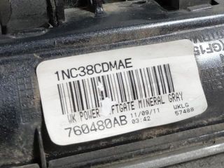 bontott JEEP GRAND CHEROKEE Csomagtérajtó Kilincs