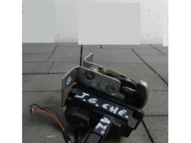 bontott JEEP GRAND CHEROKEE Csomagtérajtó Zárszerkezet