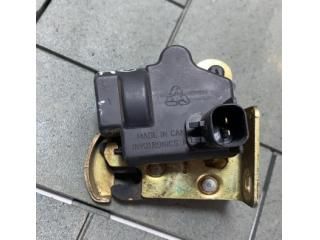 bontott JEEP GRAND CHEROKEE Csomagtérajtó Zárszerkezet