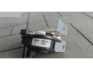 bontott JEEP GRAND CHEROKEE Csomagtérajtó Zárszerkezet