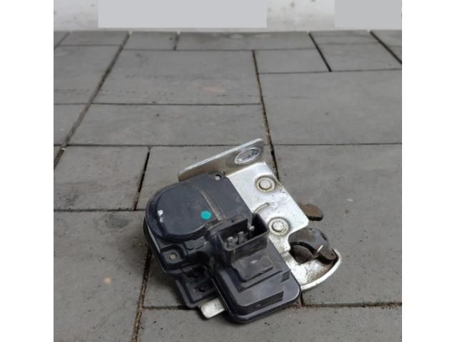 bontott JEEP GRAND CHEROKEE Csomagtérajtó Zárszerkezet