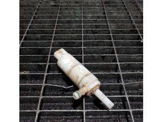 bontott JEEP GRAND CHEROKEE Első Ablakmosó Szivattyú