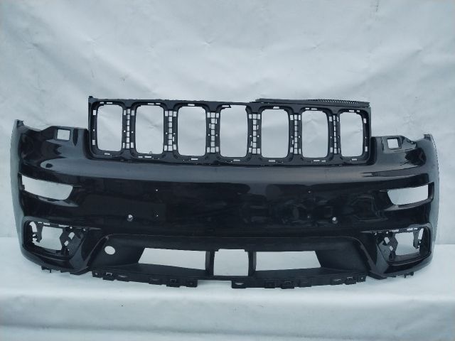 bontott JEEP GRAND CHEROKEE Első Lökhárító (Üresen)