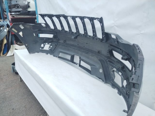 bontott JEEP GRAND CHEROKEE Első Lökhárító (Üresen)