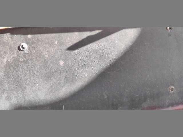 bontott JEEP GRAND CHEROKEE Első Lökhárító (Üresen)