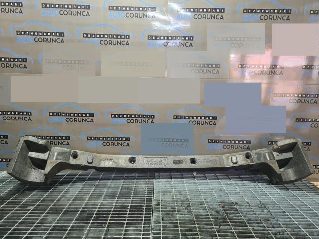 bontott JEEP GRAND CHEROKEE Hátsó Lökhárító Merevítő (Fém)