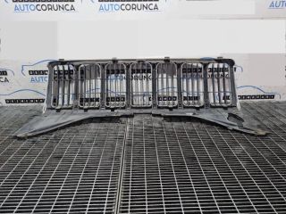 bontott JEEP GRAND CHEROKEE Hűtőrács