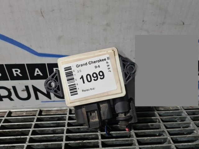 bontott JEEP GRAND CHEROKEE Izzító Relé