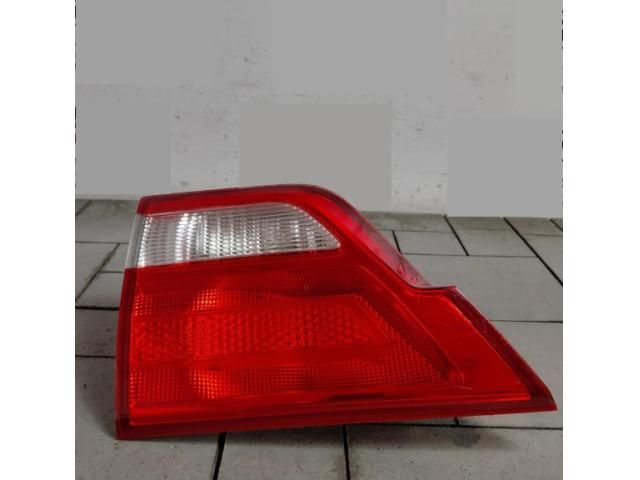 bontott JEEP GRAND CHEROKEE Jobb Belső Hátsó Lámpa