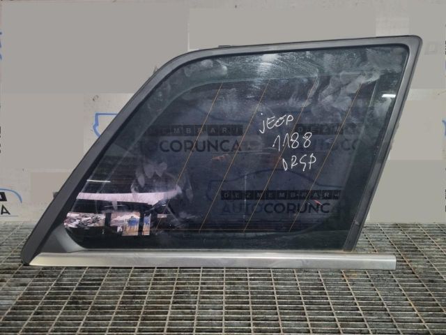 bontott JEEP GRAND CHEROKEE Jobb C Oszlop Oldalablak Üveg