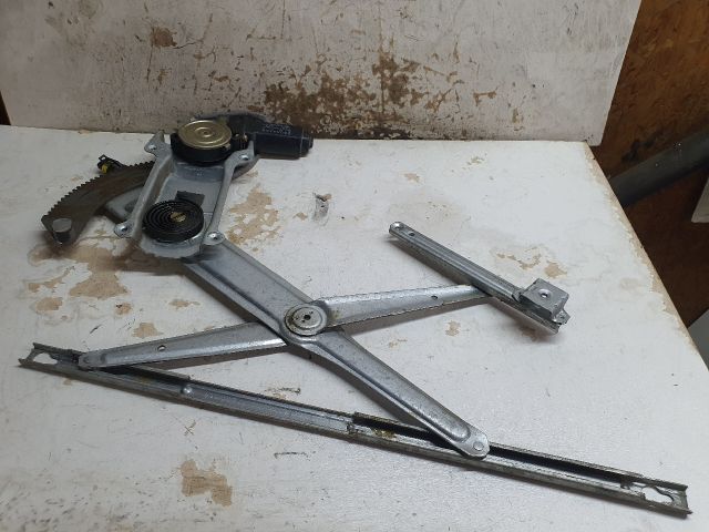 bontott JEEP GRAND CHEROKEE Jobb első Ablakemelő Szerkezet (Elektromos)