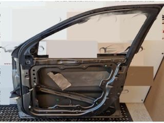 bontott JEEP GRAND CHEROKEE Jobb első Ajtó (Üres lemez)