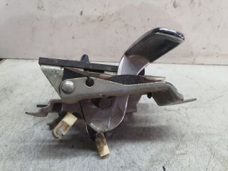 bontott JEEP GRAND CHEROKEE Jobb első Belső Kilincs