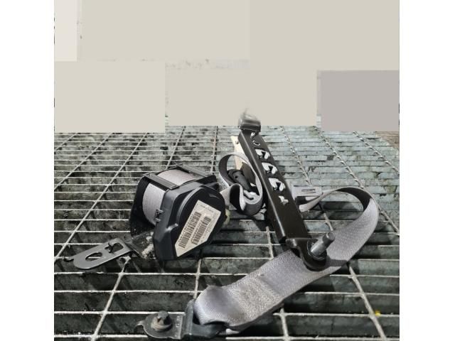 bontott JEEP GRAND CHEROKEE Jobb első Biztonsági Öv