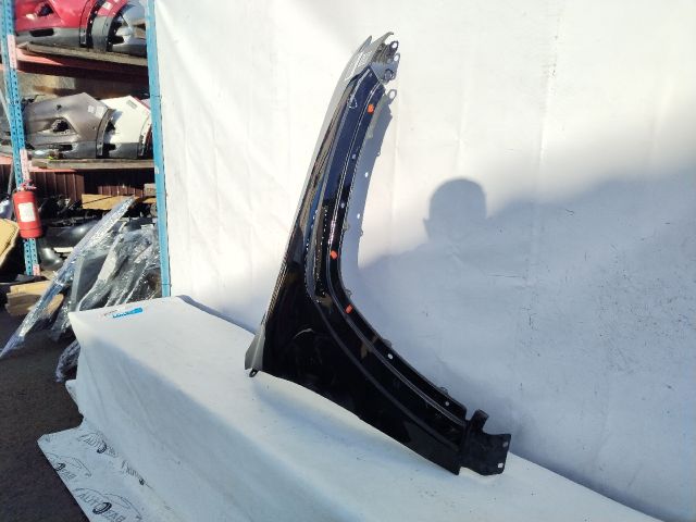 bontott JEEP GRAND CHEROKEE Jobb első Sárvédő