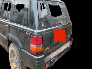 bontott JEEP GRAND CHEROKEE Jobb Fényszóró