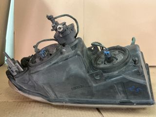 bontott JEEP GRAND CHEROKEE Jobb Fényszóró