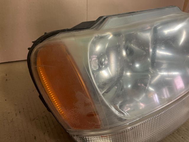 bontott JEEP GRAND CHEROKEE Jobb Fényszóró