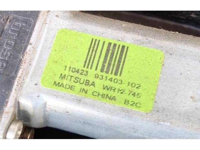 bontott JEEP GRAND CHEROKEE Jobb hátsó Ablakemelő Szerkezet (Elektromos)