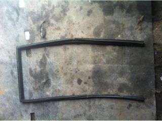 bontott JEEP GRAND CHEROKEE Jobb hátsó Ablakvezető Gumi