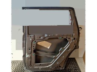 bontott JEEP GRAND CHEROKEE Jobb hátsó Ajtó (Üres lemez)