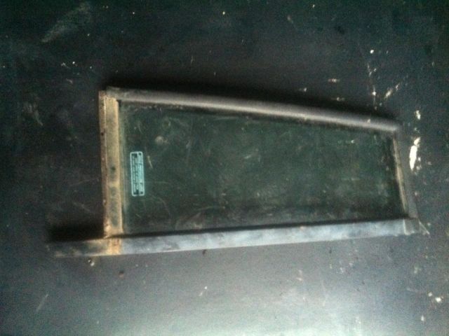 bontott JEEP GRAND CHEROKEE Jobb hátsó Fixüveg (Ajtóban)