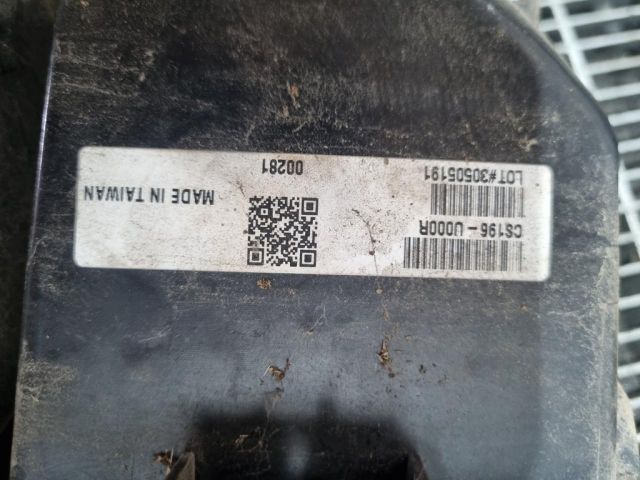 bontott JEEP GRAND CHEROKEE Jobb Hátsó Lámpa