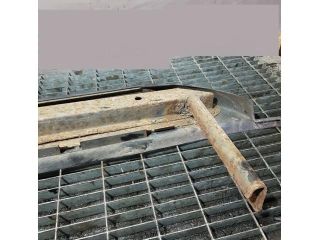 bontott JEEP GRAND CHEROKEE Jobb Küszöb