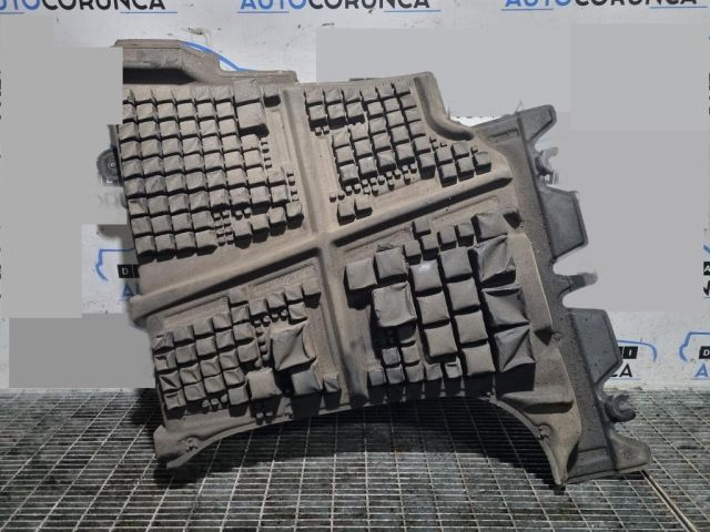 bontott JEEP GRAND CHEROKEE Kartervédő