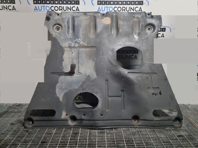 bontott JEEP GRAND CHEROKEE Kartervédő