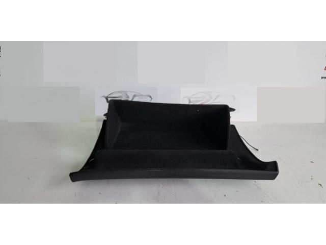 bontott JEEP GRAND CHEROKEE Kesztyűtartó