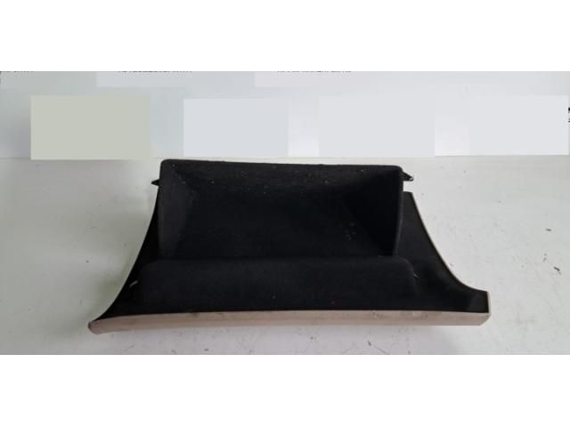 bontott JEEP GRAND CHEROKEE Kesztyűtartó