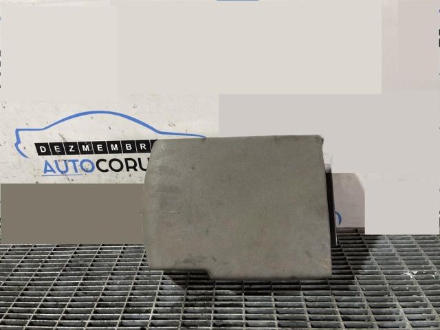 bontott JEEP GRAND CHEROKEE Könyöklő