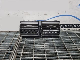 bontott JEEP GRAND CHEROKEE Középső Szellőző