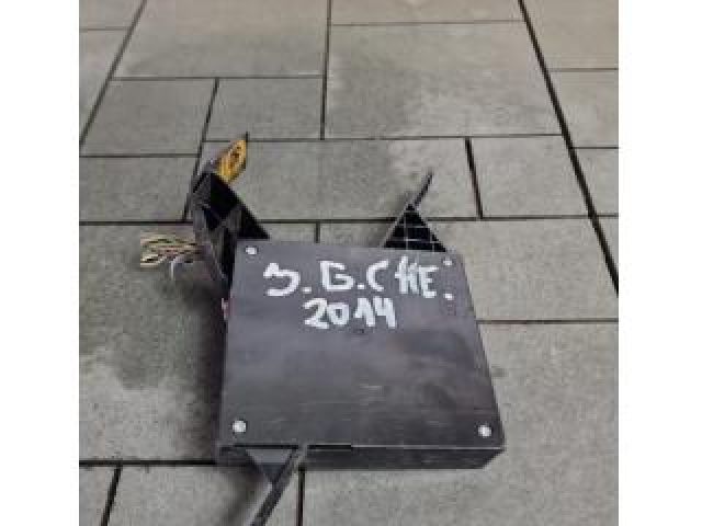 bontott JEEP GRAND CHEROKEE Kulcs Nélküli Nyitás Jeladó