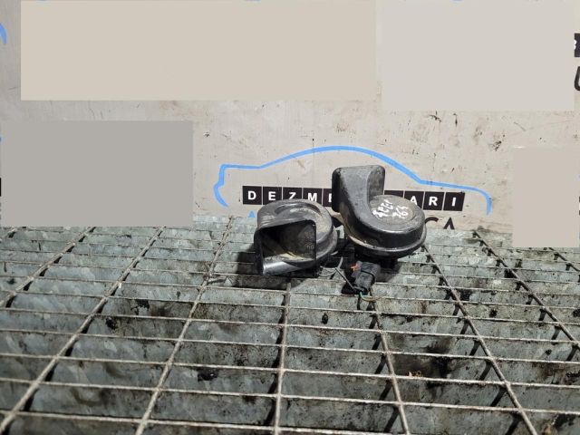 bontott JEEP GRAND CHEROKEE Kürt