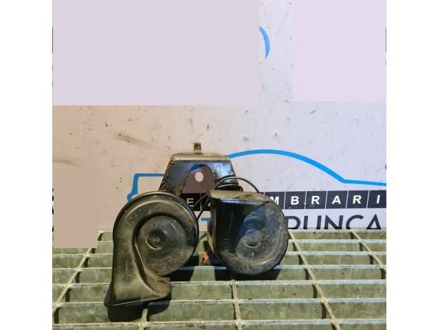 bontott JEEP GRAND CHEROKEE Kürt