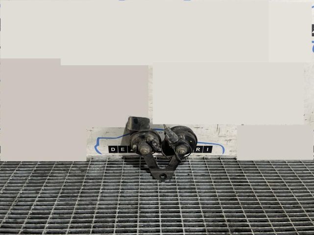 bontott JEEP GRAND CHEROKEE Kürt