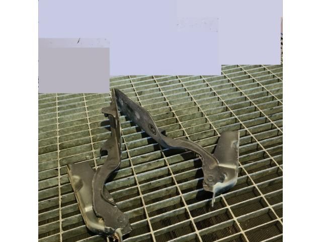 bontott JEEP GRAND CHEROKEE Motorháztető Zsanér Pár