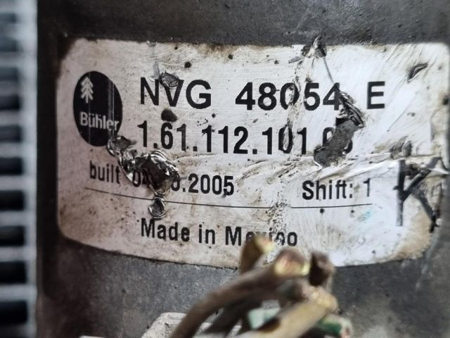 bontott JEEP GRAND CHEROKEE Osztómű Állító Motor