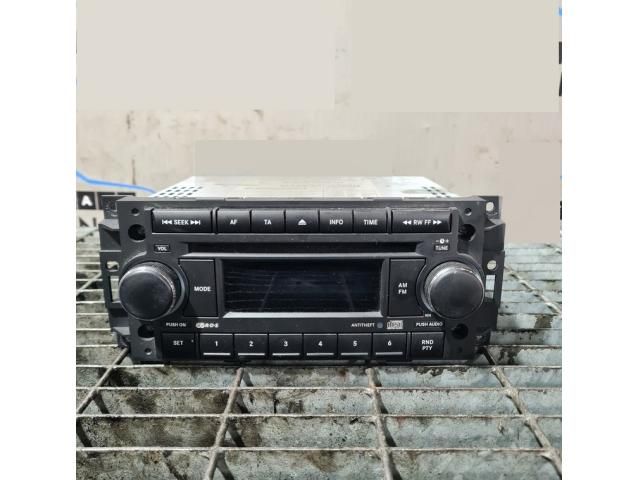 bontott JEEP GRAND CHEROKEE Rádió / CD