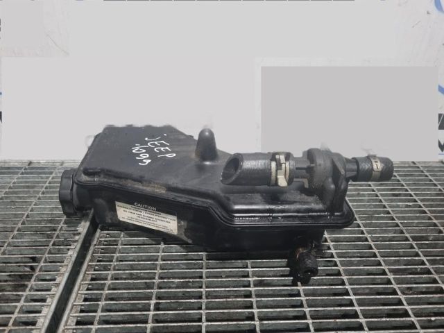 bontott JEEP GRAND CHEROKEE Szervóolaj Tartály